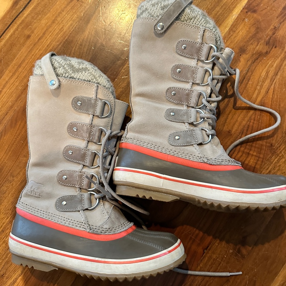 Sorel Joan of Arctic boots